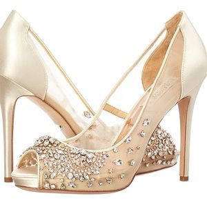 Badgley Mischka Stoned Heels!